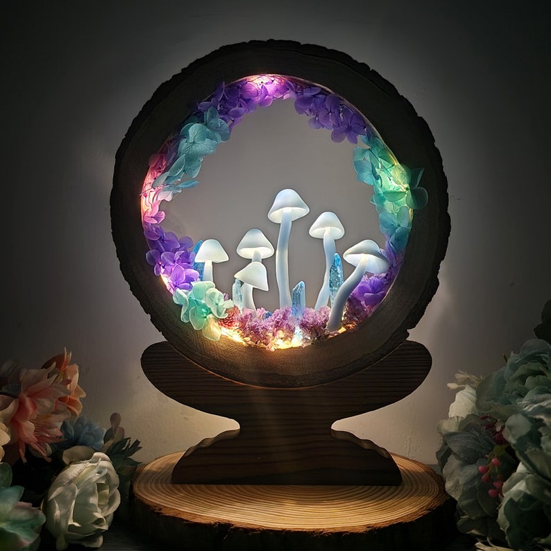 Handcrafted Crystal Mushroom Night Light – Unique Desk Decor & Gift
