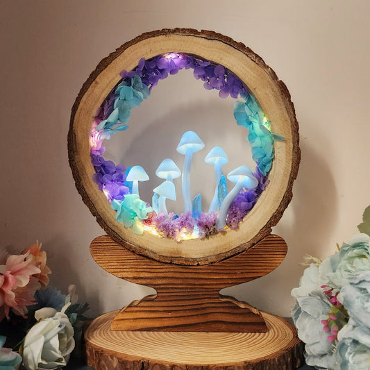 Handcrafted Crystal Mushroom Night Light – Unique Desk Decor & Gift