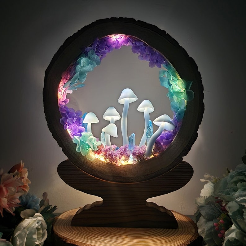 Handcrafted Crystal Mushroom Night Light – Unique Desk Decor & Gift